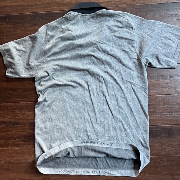 Lululemon Metal Vent Polo - Picture 2 of 4